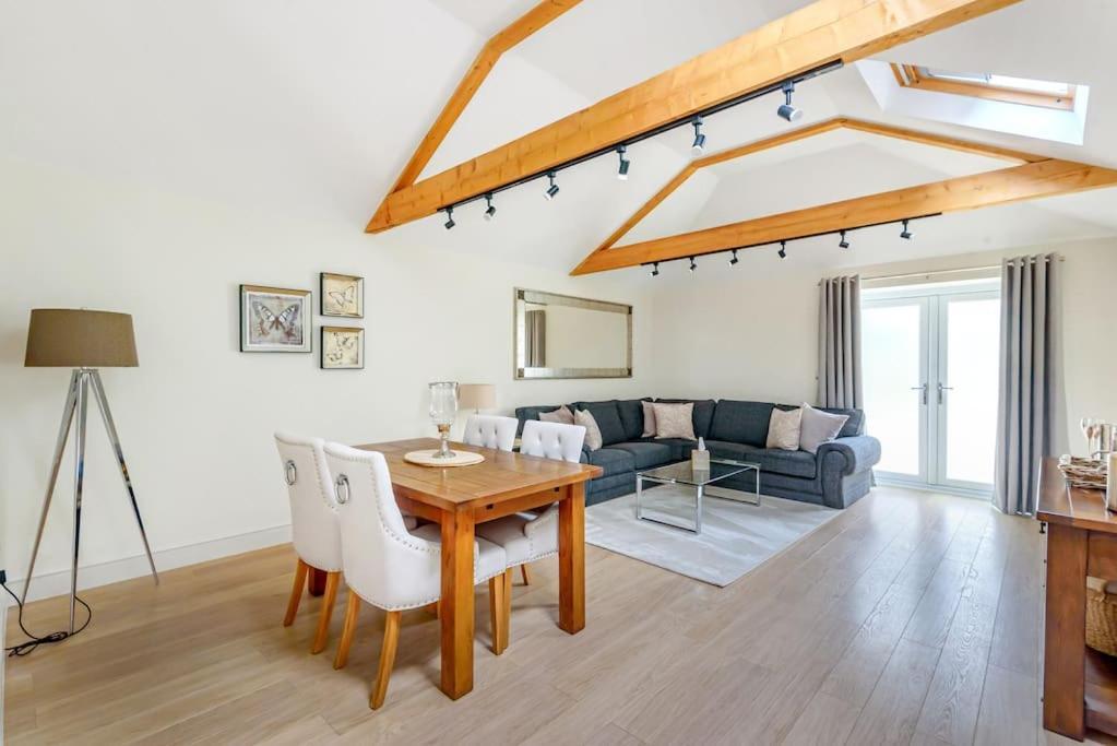 The Cowshed Apartment Farmborough Luaran gambar
